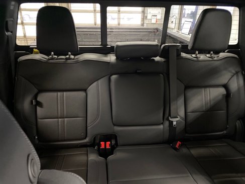 New 2025 Chevrolet Silverado 3500 High Country w/ High Country Premium Package image 33