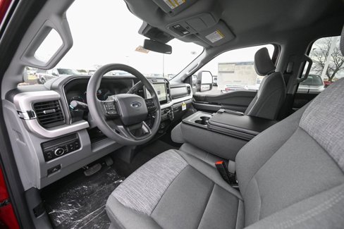 New 2025 Ford F250 XLT w/ Black Appearance Package image 13