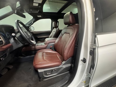 Used 2024 Ford Expedition Max Limited image 12