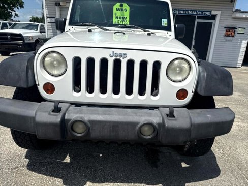 Used 2009 Jeep Wrangler Unlimited X image 8