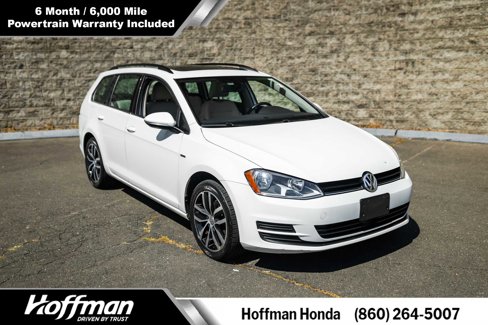 Used 2016 Volkswagen Golf Limited Edition image 1