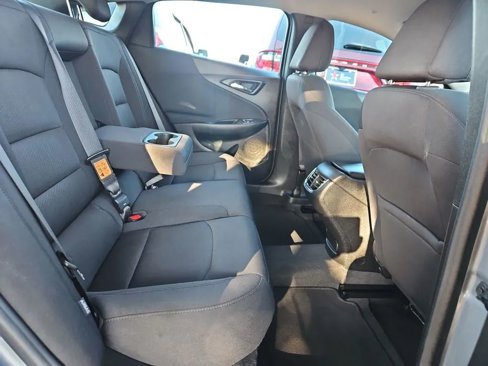 Used 2023 Chevrolet Malibu LT image 17