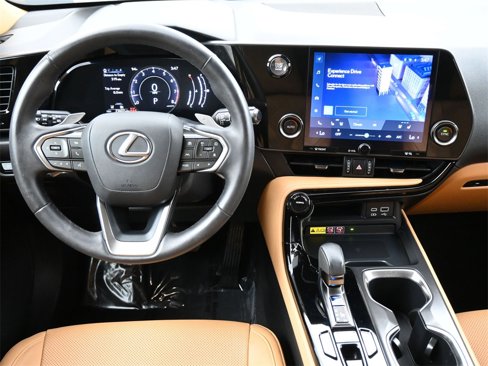 Used 2024 Lexus NX 250 FWD w/ Premium Package image 6