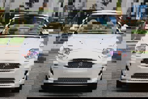 Used 2010 Jaguar XKR R image 8