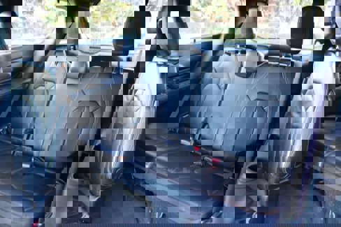 Used 2022 Chrysler Pacifica Touring-L image 35