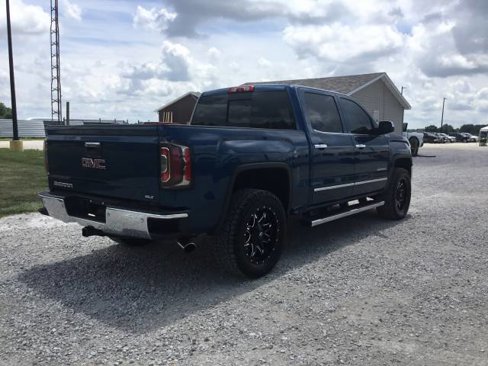 Used 2017 GMC Sierra 1500 SLT image 3