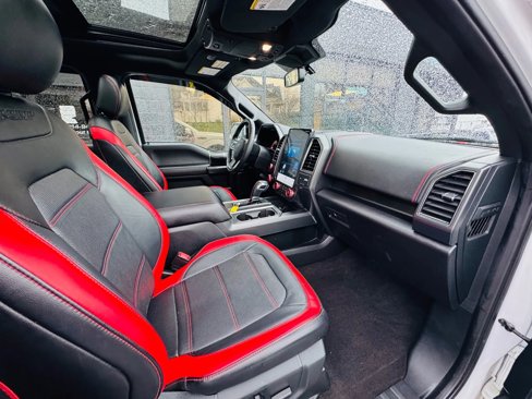 Used 2019 Ford F150 Lariat w/ Equipment Group 502A Luxury image 18