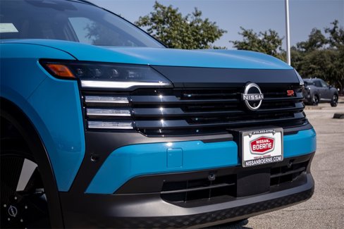 New 2026 Nissan Kicks SR w/ SR Premium Package image 3
