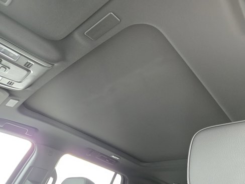 New 2025 GMC Yukon Denali w/ Sun & Power Step Package image 7