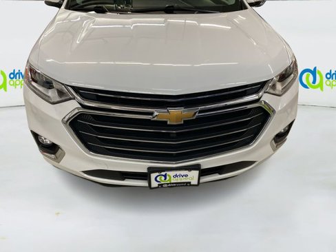 Used 2018 Chevrolet Traverse Premier w/ LPO, 'HIT The Road' Package image 15