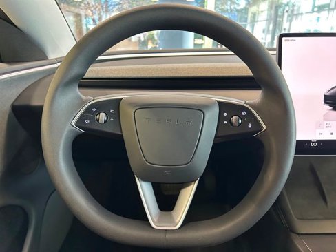 Used 2024 Tesla Model 3 Long Range image 25