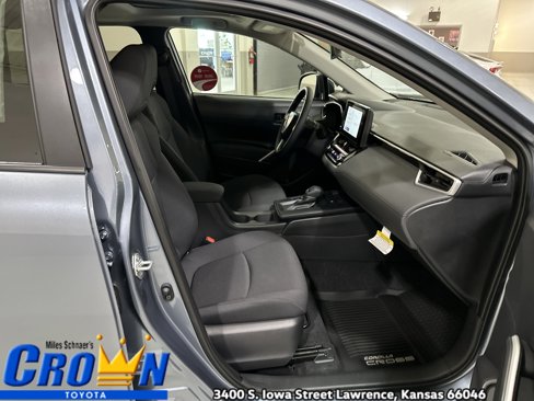 New 2026 Toyota Corolla Cross LE w/ Moonroof Package image 36