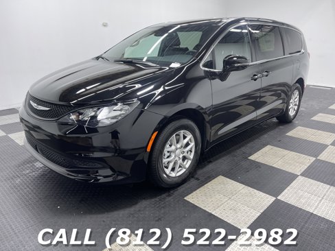 New 2025 Chrysler Voyager LX image 1