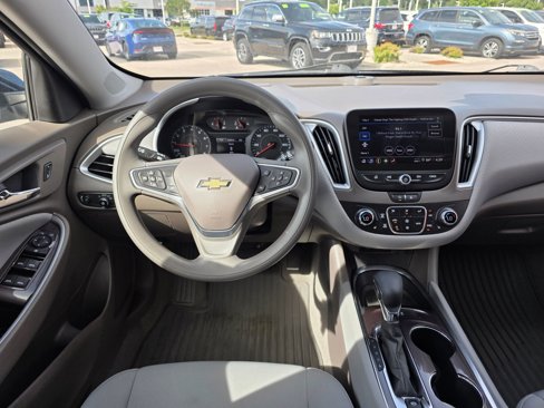 Used 2023 Chevrolet Malibu LT image 11