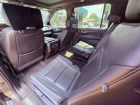 Used 2021 Chevrolet Suburban LT w/ Rear Media and Nav Package image 14