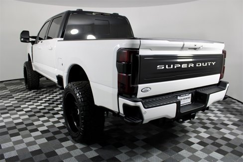 Used 2025 Ford F350 Platinum image 6