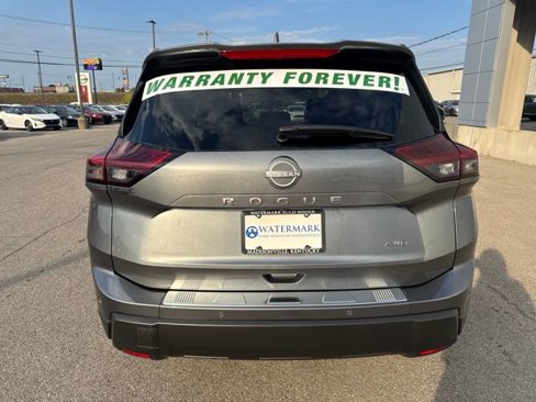 New 2026 Nissan Rogue SV image 4
