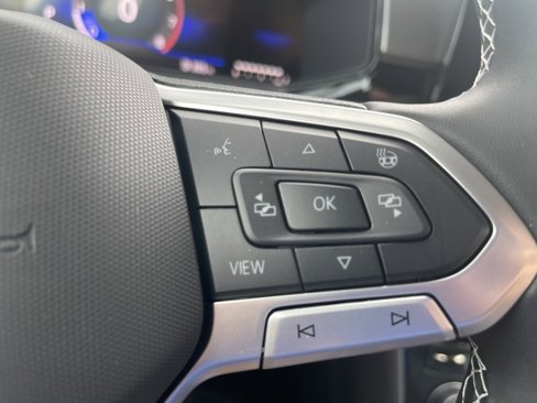 New 2025 Volkswagen Taos S image 23