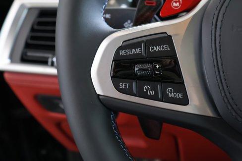New 2025 BMW X5 M Competition w/ Executive Package image 18