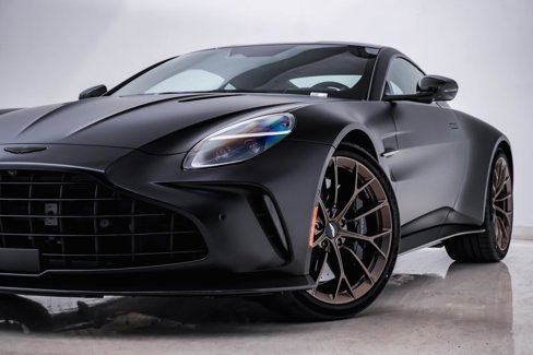 New 2025 Aston Martin V8 Vantage Coupe image 2