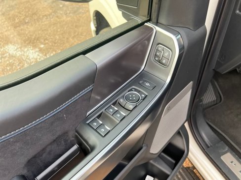 New 2025 Ford F150 Platinum image 12