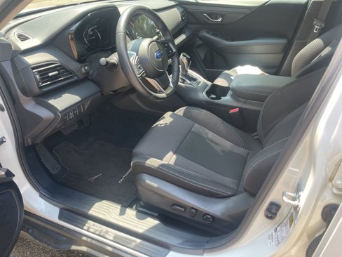Used 2023 Subaru Outback Premium image 25