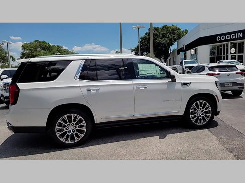 New 2025 GMC Yukon Denali w/ Denali Reserve Package image 27