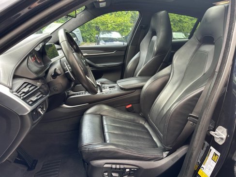 Used 2018 BMW X6 M image 7