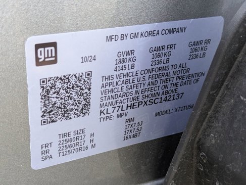 Used 2025 Chevrolet Trax LT image 32