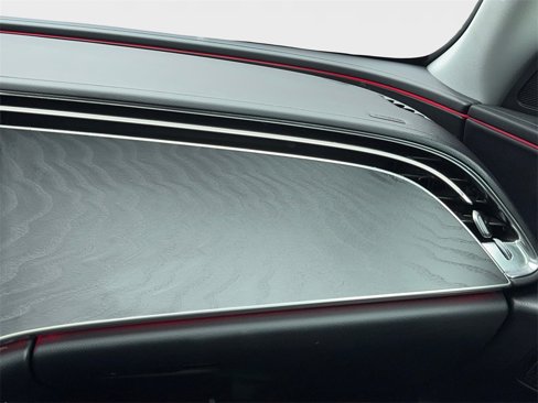 Used 2025 Mercedes-Benz E 350 Sedan image 20