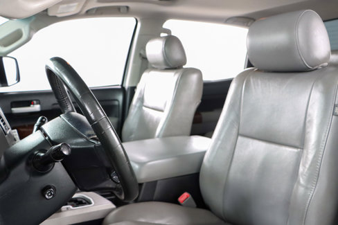 Used 2011 Toyota Tundra Limited image 27