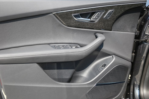 New 2025 Audi Q8 Premium Plus image 22