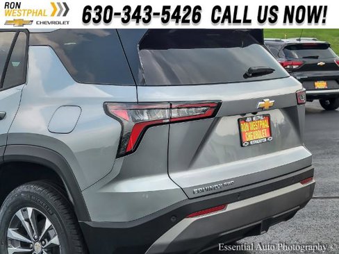 New 2026 Chevrolet Equinox LT w/ Convenience Package II image 6
