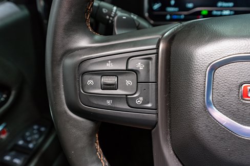 Used 2025 GMC Sierra 1500 AT4 w/ AT4 Premium Package image 31