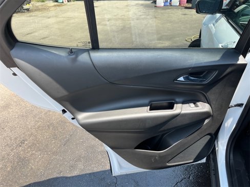 Used 2022 Chevrolet Equinox LT image 22