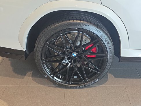 New 2026 BMW X6 M Competition w/ Executive Package image 6