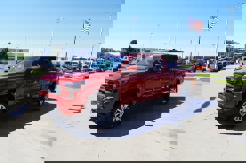 New 2025 Toyota Tacoma SR5 image 4
