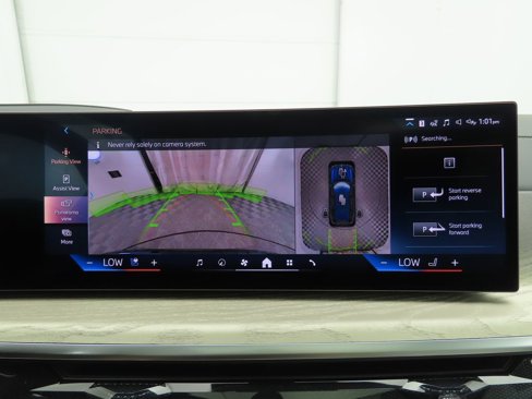 New 2026 BMW X7 xDrive40i w/ Executive Package image 16