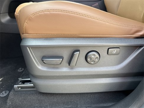New 2025 Nissan Armada Platinum Reserve w/ Convenience Package image 27