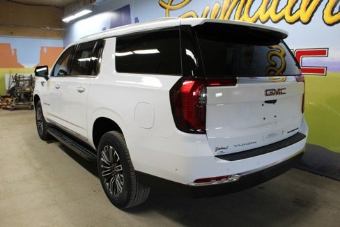 New 2026 GMC Yukon XL Elevation w/ Elevation Premium Package image 7