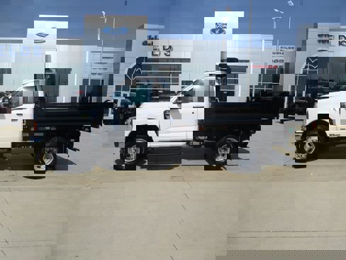 New 2025 Ford F350 XL w/ XL Chrome Package image 2