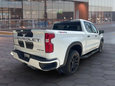 Used 2022 Chevrolet Silverado 1500 Custom w/ Rally Edition image 4