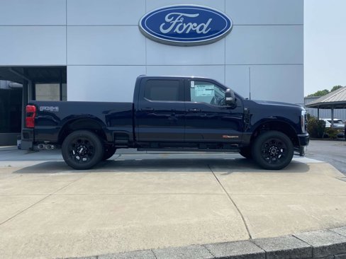 New 2025 Ford F350 XLT w/ Black Appearance Package image 3