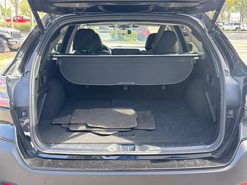 Used 2024 Subaru Outback Premium image 29