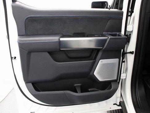 New 2025 Ford F150 Platinum w/ Equipment Group 702A High image 33