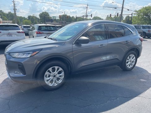 Used 2024 Ford Escape Active image 3