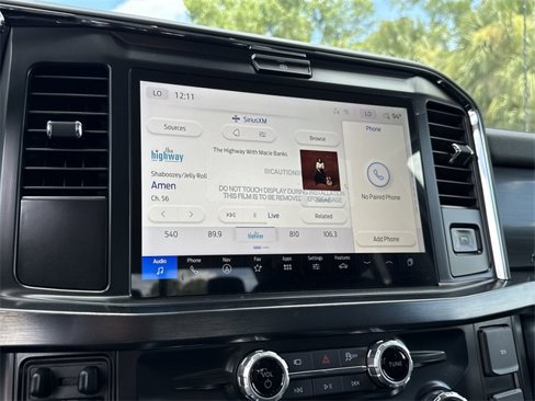 New 2025 Ford F450 Lariat image 25
