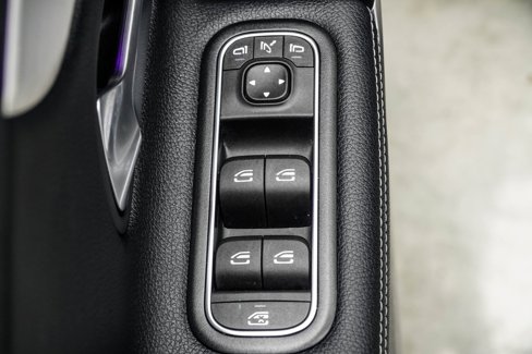Used 2025 Mercedes-Benz CLA 250 image 31