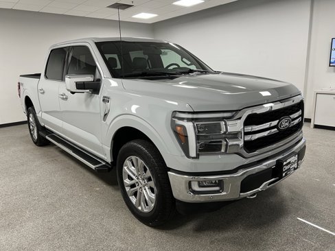 Used 2024 Ford F150 Lariat image 2