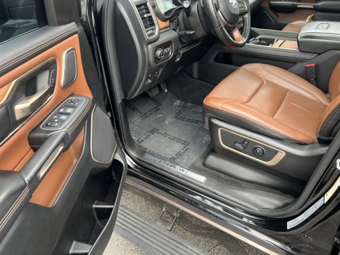 Used 2021 RAM 1500 Limited image 11